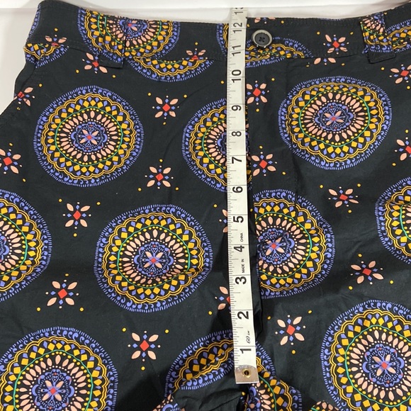 Anthropologie Maeve Abstract City Shorts - Picture 14 of 14